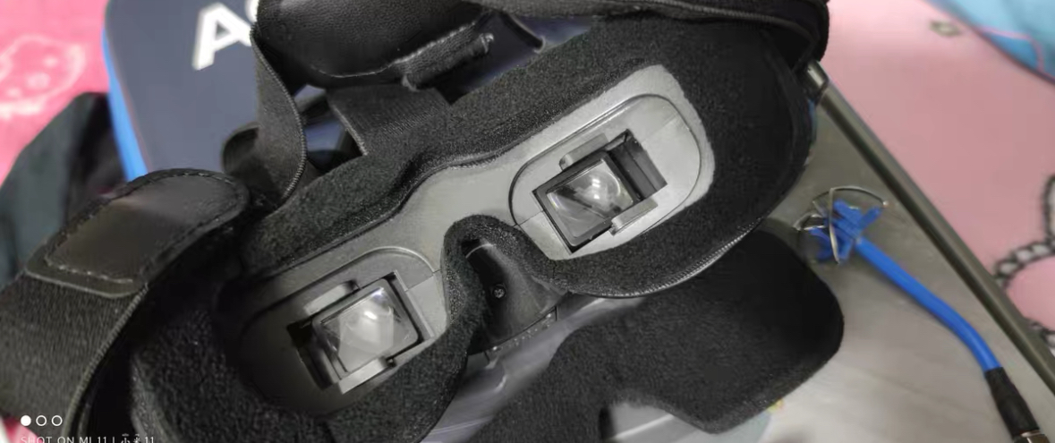 90% 新しい Aomway コマンダー V2 ダイバーシテ - Skyzone Sky04O Pro Fpv Goggles のレビューと価格